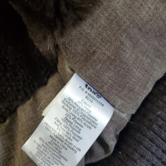 TNA St. Moritz short parka (super warm and cozy!) - Picture 9 of 16